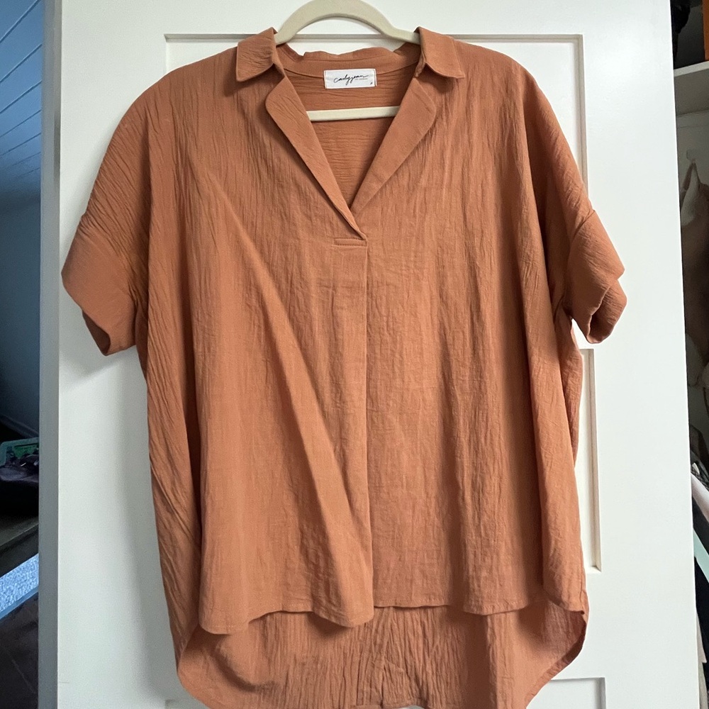 Women's Top